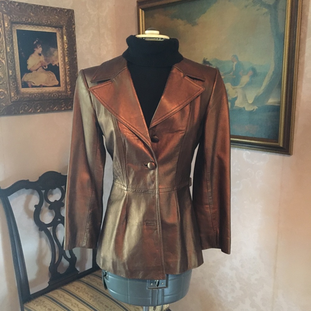 Supercool bronzy structured leather jacket.😎Great Condition!